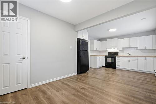 104 South Street, Aylmer, ON - Indoor Photo Showing Kitchen