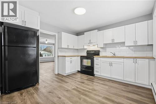 104 South Street, Aylmer, ON - Indoor Photo Showing Kitchen
