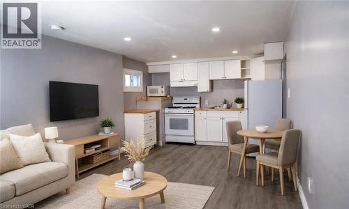 Virtually staged - 104 South Street, Aylmer, ON - Indoor