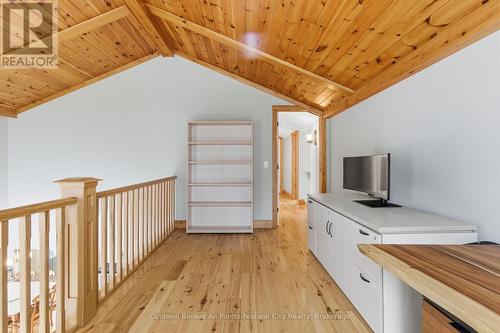 35 Jane Street, Bluewater (Bayfield), ON - Indoor Photo Showing Other Room