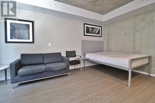 2918 - 105 Champagne Avenue S, Ottawa, ON - Indoor Photo Showing Bedroom