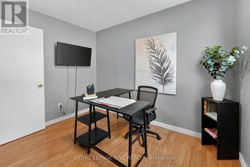 53 Allan Drive, St. Catharines (Fairview), ON - Indoor Photo Showing Office