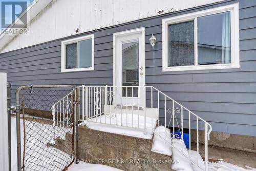 53 Allan Drive, St. Catharines (Fairview), ON - Outdoor With Deck Patio Veranda With Exterior
