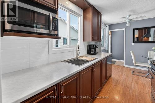 Newer kitchen, backsplash, dble sinks - 53 Allan Drive, St. Catharines (Fairview), ON - Indoor Photo Showing Kitchen