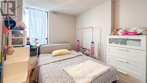 1501 - 75 Graydon Hall Drive, Toronto, ON - Indoor Photo Showing Bedroom