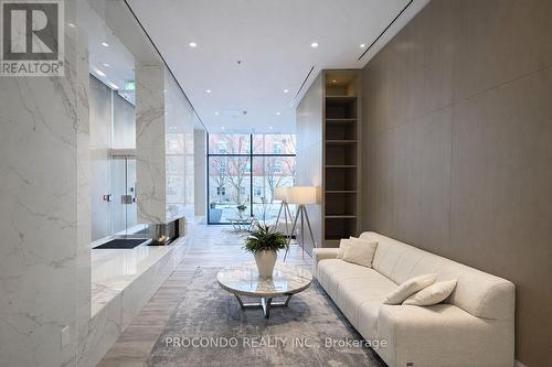 509 - 370 Martha Street, Burlington, ON - Indoor