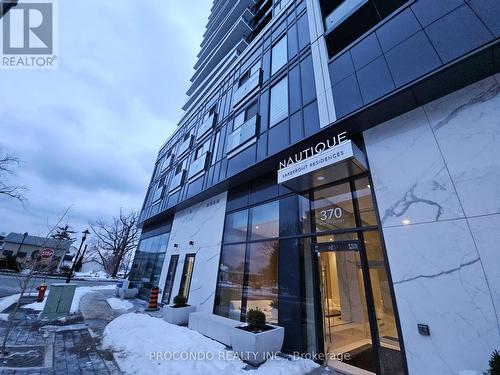 509 - 370 Martha Street, Burlington, ON - Outdoor
