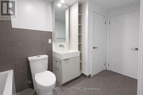 509 - 370 Martha Street, Burlington, ON - Indoor Photo Showing Bathroom