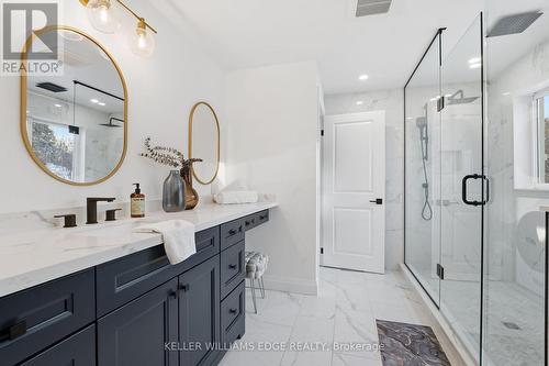 1316 Dundas Street, Burlington, ON - Indoor Photo Showing Bathroom