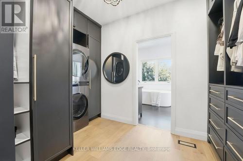 1316 Dundas Street, Burlington, ON - Indoor Photo Showing Laundry Room
