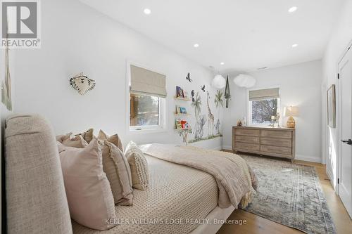 1316 Dundas Street, Burlington, ON - Indoor Photo Showing Bedroom
