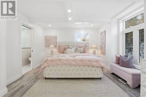 1316 Dundas Street, Burlington, ON - Indoor Photo Showing Bedroom