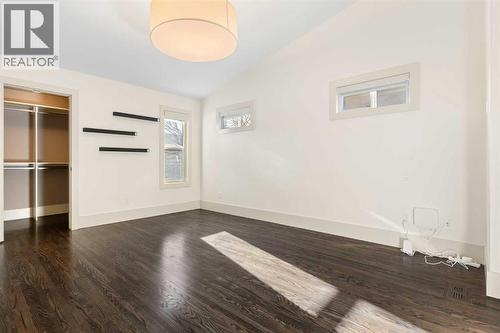 4711 Norquay Drive Nw, Calgary, AB - Indoor Photo Showing Other Room