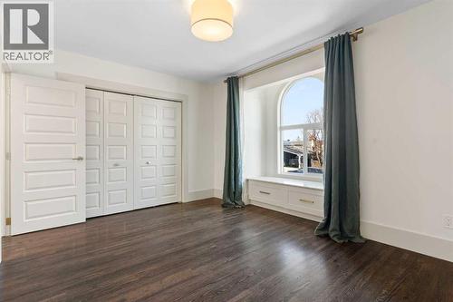 4711 Norquay Drive Nw, Calgary, AB - Indoor Photo Showing Other Room