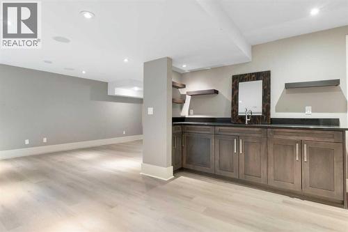 4711 Norquay Drive Nw, Calgary, AB - Indoor