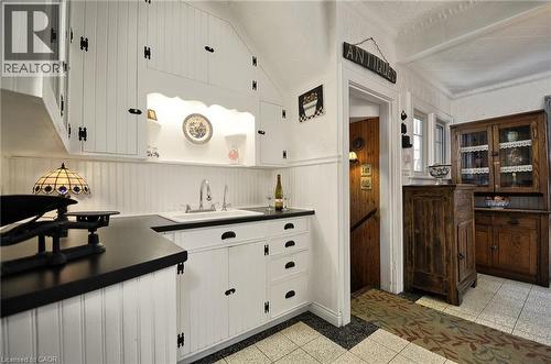 628 Garden Street, Cambridge, ON - Indoor