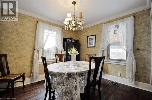 628 Garden Street, Cambridge, ON - Indoor Photo Showing Dining Room