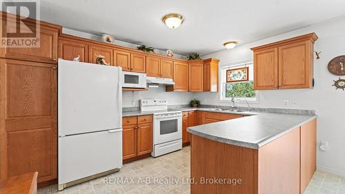 5 - 30 Ann Street, St. Marys, ON - Indoor Photo Showing Kitchen