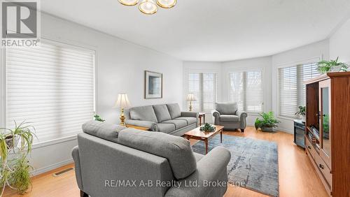 5 - 30 Ann Street, St. Marys, ON - Indoor Photo Showing Living Room