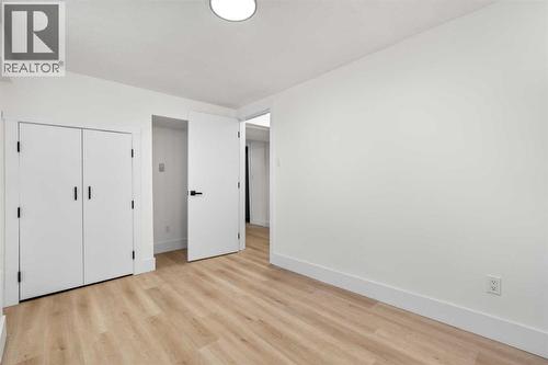 4720 Fordham Crescent Se, Calgary, AB - Indoor Photo Showing Other Room
