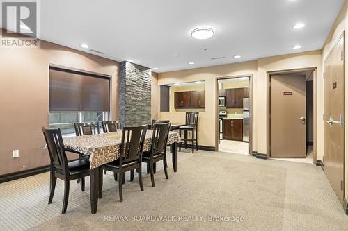 1004 - 314 Central Park Drive, Ottawa, ON - Indoor Photo Showing Dining Room