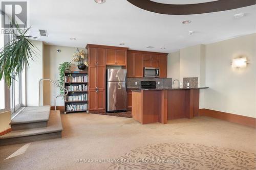 504 - 200 Rideau Street, Ottawa, ON - Indoor Photo Showing Kitchen