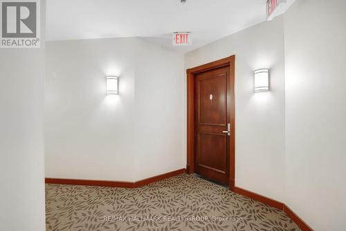 504 - 200 Rideau Street, Ottawa, ON - Indoor Photo Showing Other Room