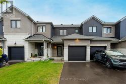 65 ESBAN DRIVE  Ottawa, ON K1X 0H3