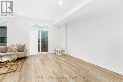 65 Esban Drive, Ottawa, ON - Indoor