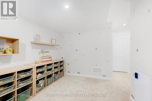 65 Esban Drive, Ottawa, ON - Indoor Photo Showing Other Room