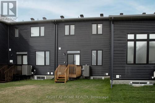 65 Esban Drive, Ottawa, ON - Outdoor With Exterior