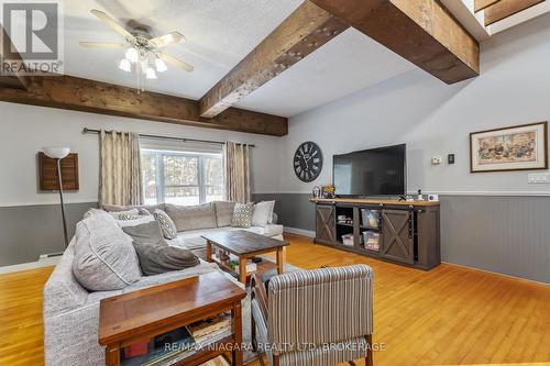 791 Darby Road, Welland (Cooks Mills), ON - Indoor Photo Showing Living Room