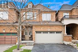 64 - 280 PARADELLE DRIVE  Richmond Hill, ON L4E 0E1