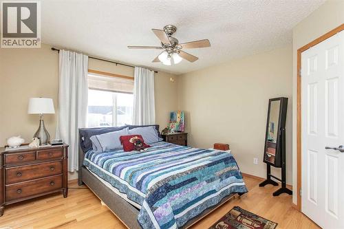 409 Jenkins Drive, Red Deer, AB - Indoor Photo Showing Bedroom