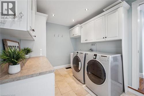 259 Old Post Road, Waterloo, ON - Indoor Photo Showing Laundry Room