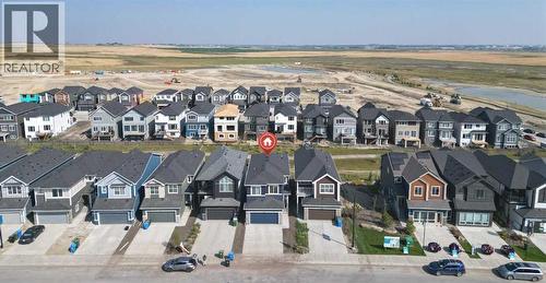 200 Lewiston Drive NE  Calgary, AB T3P 2H9