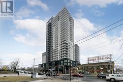 702 - 286 MAIN STREET  Toronto, ON M4C 0B3