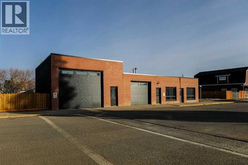 111 4 Avenue, Warner, AB 