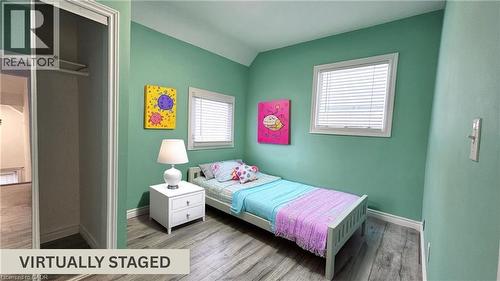 285 Borden Avenue S, Kitchener, ON - Indoor Photo Showing Bedroom