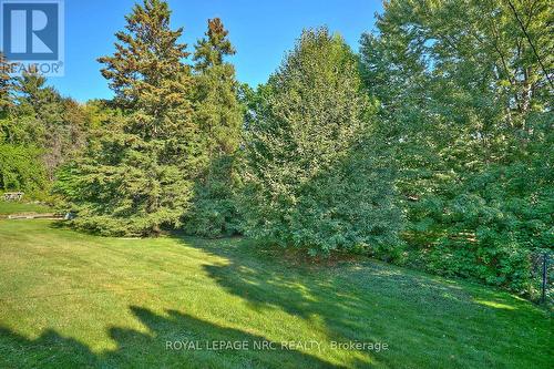 8 La Salle Drive, St. Catharines (Vine/Linwell), ON - Outdoor