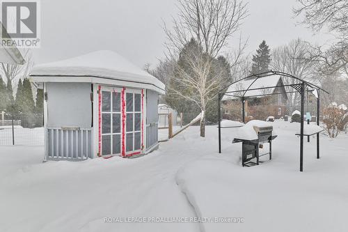 98 Ontario Street, Brighton, ON - Outdoor