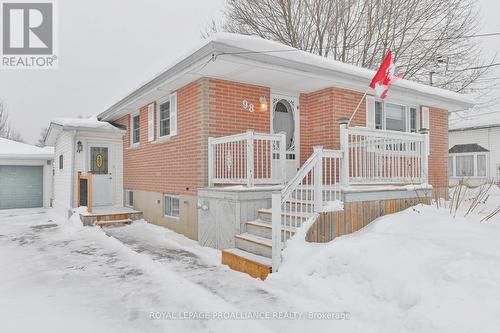 98 Ontario Street, Brighton, ON - Outdoor