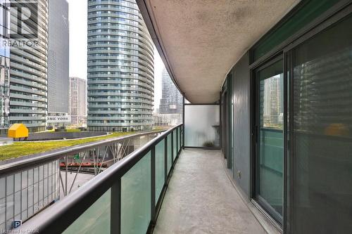 30 Grand Trunk Crescent Unit# 708, Toronto, ON - Outdoor With Balcony
