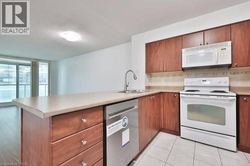 30 Grand Trunk Crescent Unit# 708, Toronto, ON - Indoor Photo Showing Kitchen With Double Sink