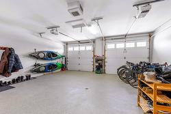 Garage - 
