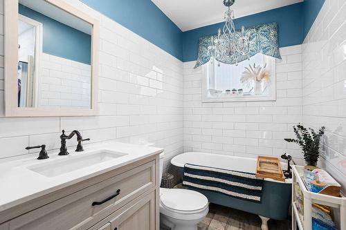 Salle de bains - 117 Rue St-Joachim, L'Assomption, QC - Indoor Photo Showing Bathroom