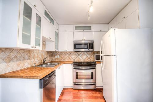 Cuisine - 155 Rue Terry-Fox, Montréal (Verdun/Île-Des-Soeurs), QC - Indoor Photo Showing Kitchen With Double Sink