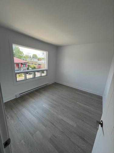 Chambre à coucher - 1529A Rue Estelle-Mouton, Longueuil (Le Vieux-Longueuil), QC - Indoor Photo Showing Other Room