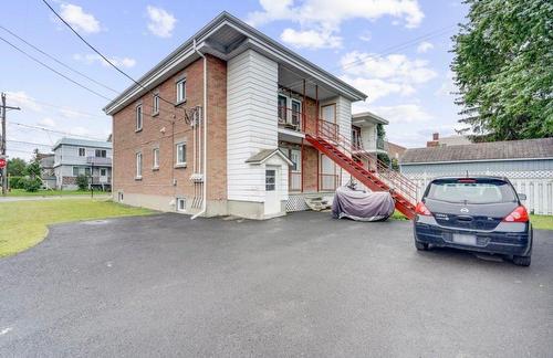 Stationnement - 1529A Rue Estelle-Mouton, Longueuil (Le Vieux-Longueuil), QC - Outdoor