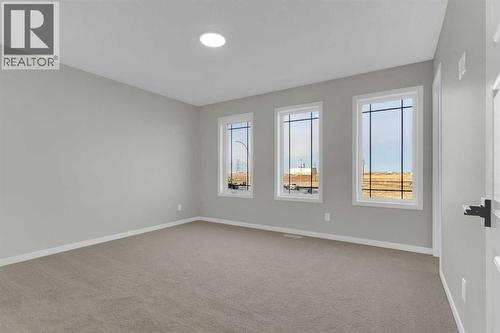 Master Bedroom - 15 Corner Glen Drive Ne, Calgary, AB - Indoor Photo Showing Other Room
